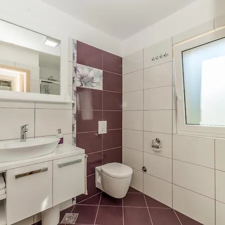 Romantic With A Pool By The Sandy Beach-by Traveler Tourist Agency Krk Id 2187 פריבלאקה