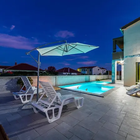 Romantic With A Pool By The Sandy Beach-by Traveler Tourist Agency Krk Id 2187 * プリヴラカ